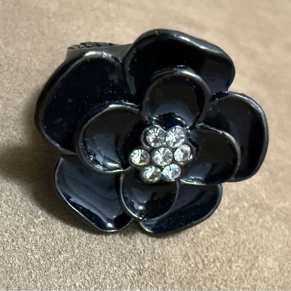 Sophie Black Flower Watch Ring